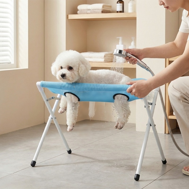 ペット用ハンモック、小型犬猫用爪切り・入浴台固定用具、傷防止 - Under Desk Hammock のレビューと価格